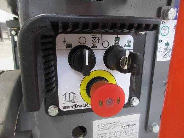 2024 Skyjack SJ3219E-12