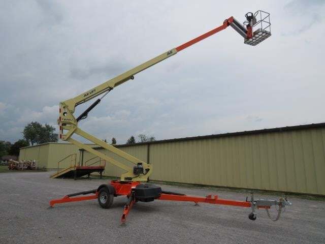 2024 JLG T500J-19