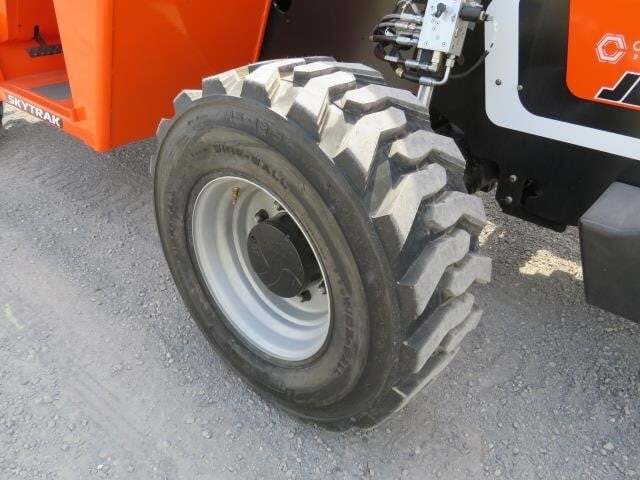 2024 SkyTrak 6042-13