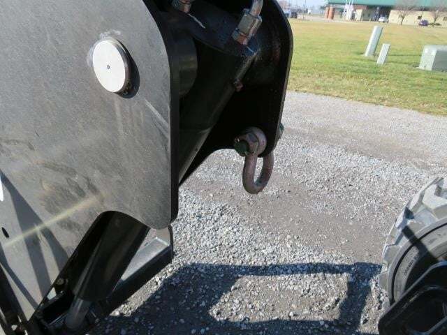 2025 SkyTrak 6042-10