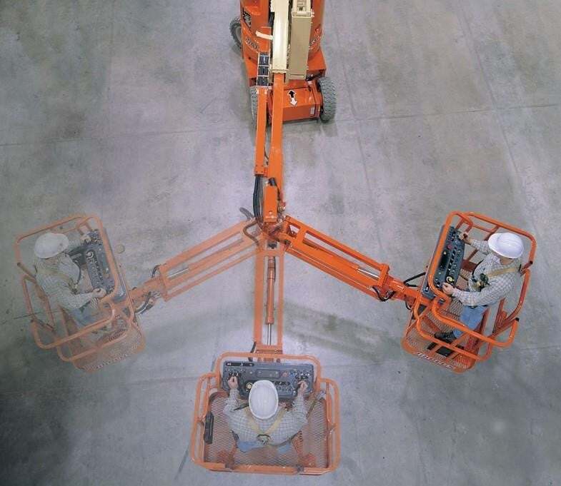 2025 JLG E300AJP-2