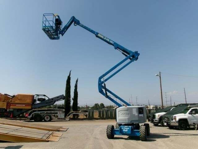 2017 Genie Z-45/25J RT-18