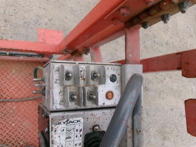 2018 Skyjack SJ-6832RT-15