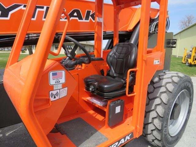 2025 SkyTrak 10054-22