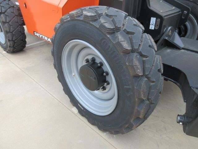 2025 SkyTrak 10054-11