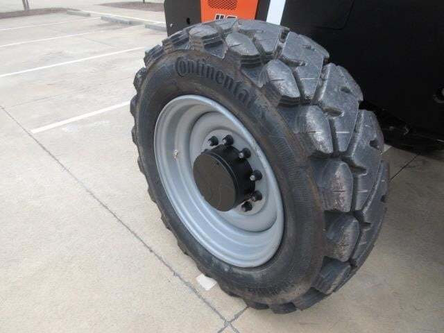 2025 SkyTrak 10054-12