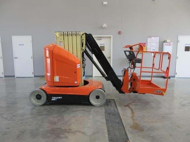 2025 JLG Toucan 32E-3