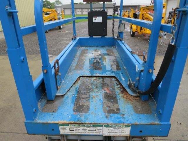 2017 Genie GS-1930-8