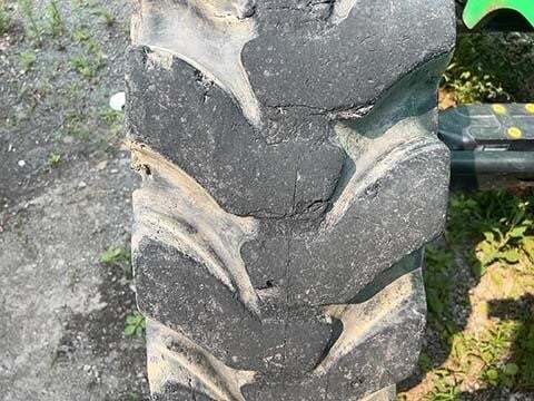 2015 SkyTrak 8042-15