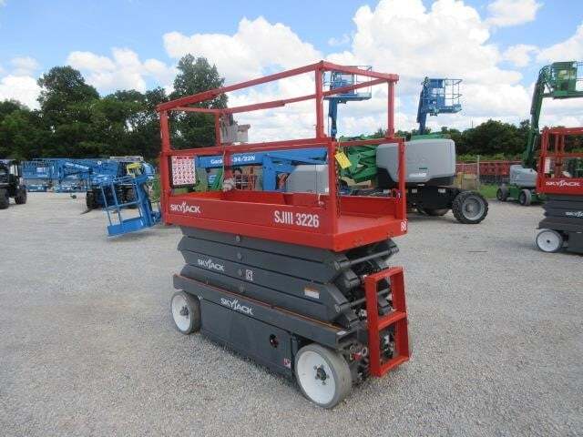 2017 Skyjack SJ3226-4
