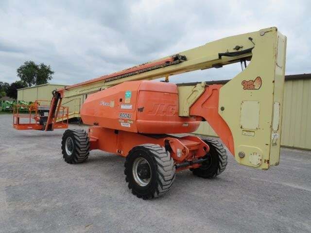 2013 JLG 800AJ-2