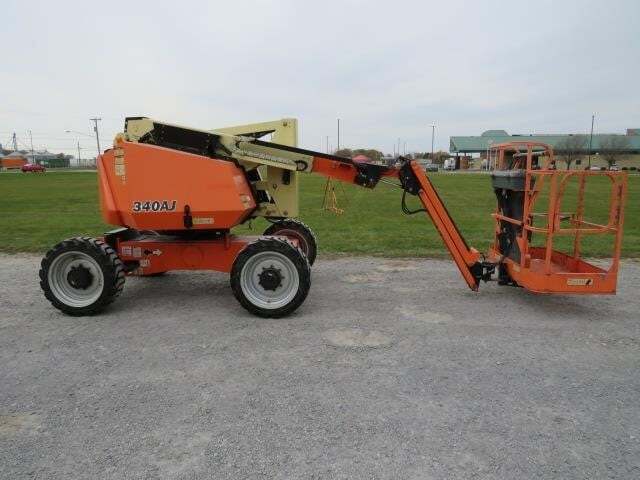 2018 JLG 340AJ-5
