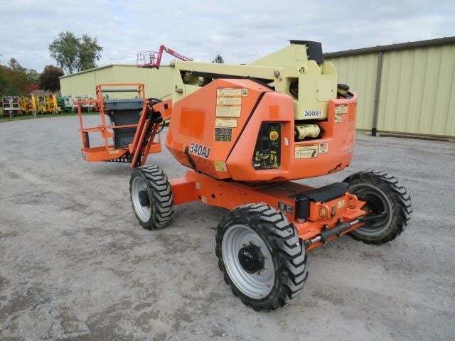2018 JLG 340AJ-2