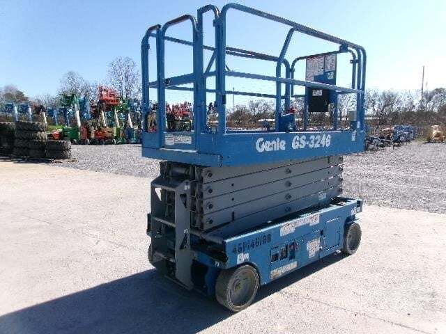 2018 Genie GS-3246-3
