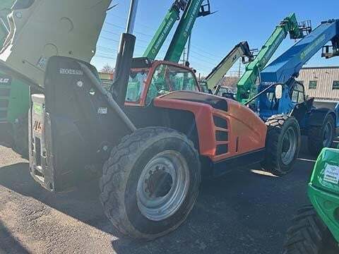 2017 JLG 1055-3