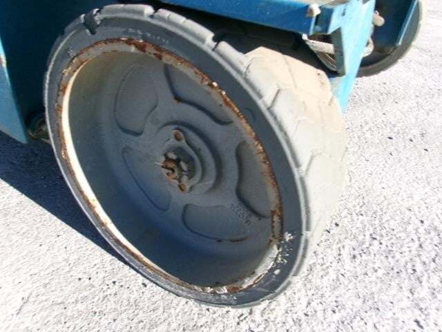 2018 Genie GS-3246-7