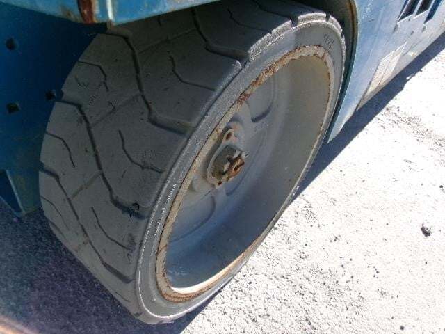 2018 Genie GS-3246-8