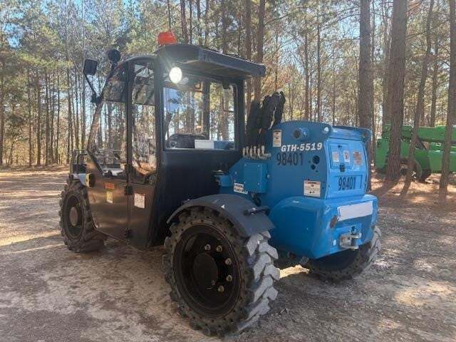 2020 Genie GTH-5519-3