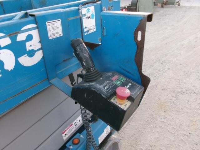 2017 Genie GS-2632-8