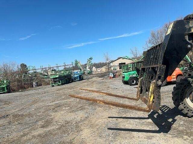 2016 SkyTrak 8042-33