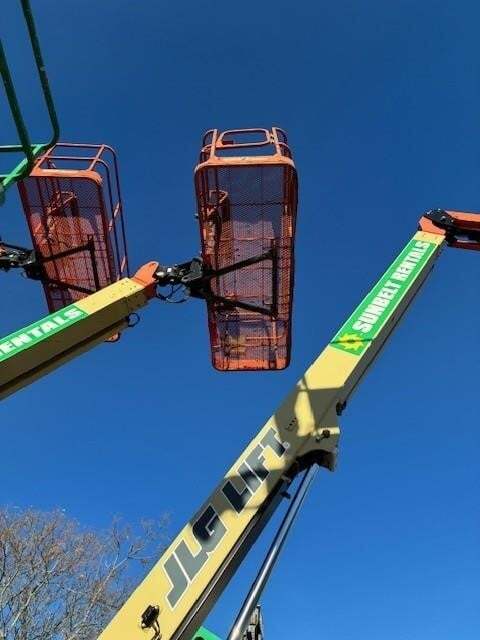2017 JLG 400S-3