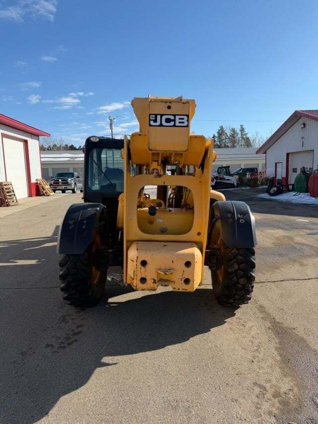 2012 JCB 507-42-2