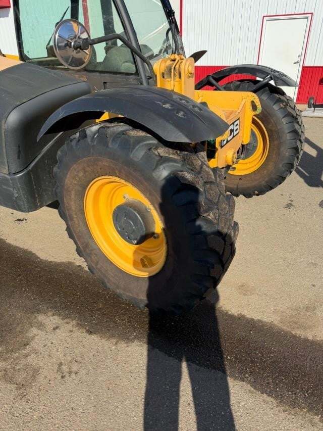 2012 JCB 507-42-6