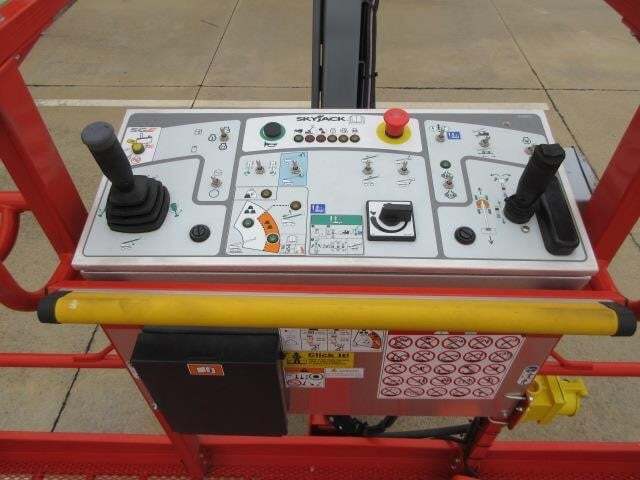 2024 Skyjack SJ66 T-8