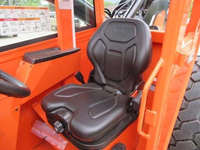 2025 SkyTrak 8042-21