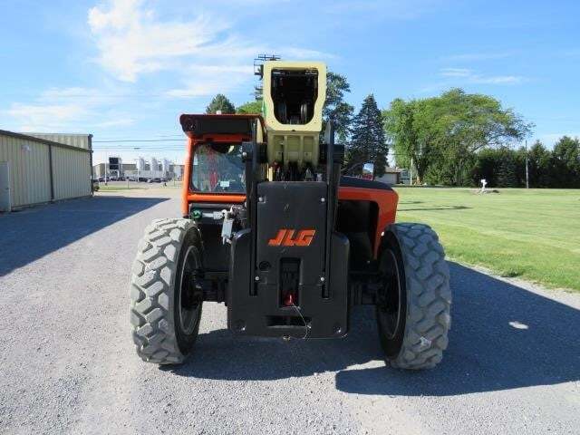 2025 JLG 943-3