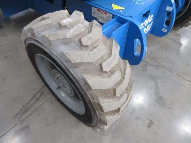 2025 Genie Z-34/22 IC-14