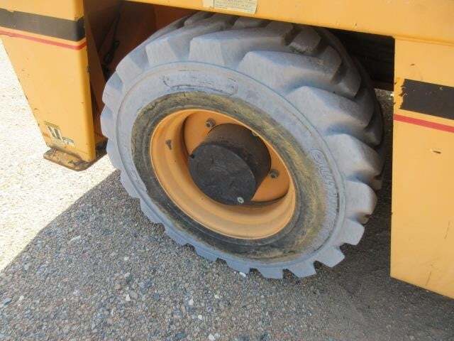 2013 Broderson IC-200-3H-8