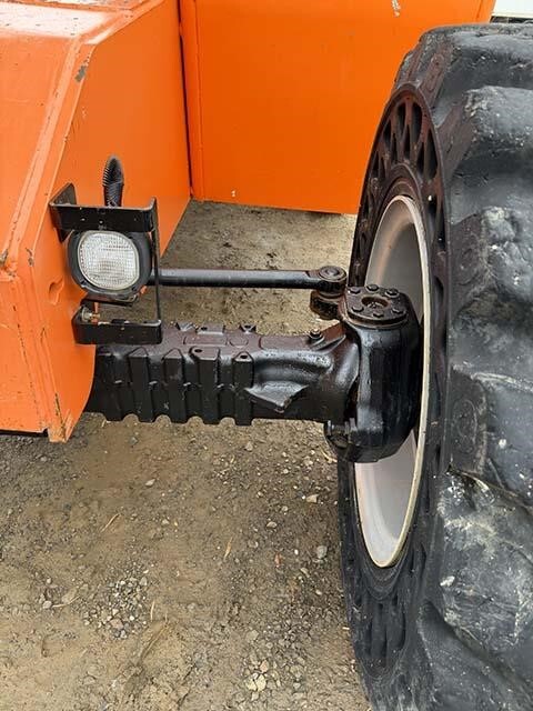 2017 SkyTrak 6042-18