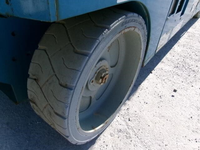 2017 Genie GS-2646-8