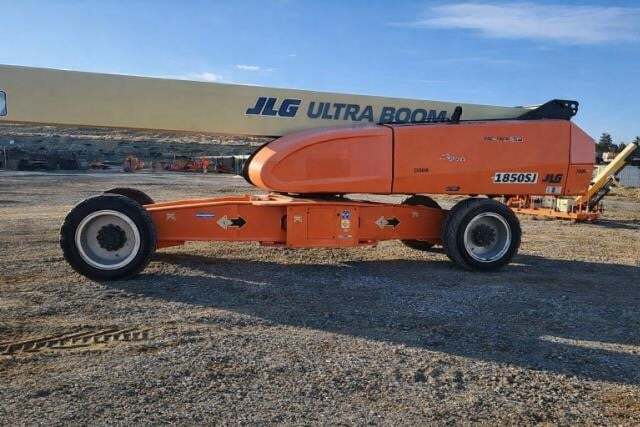 2017 JLG 1850SJ-2