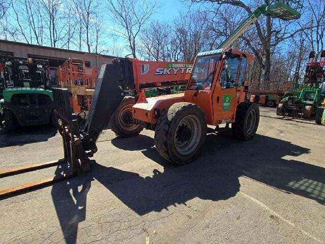 2016 JLG 6042