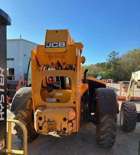 2019 JCB 507-42-4