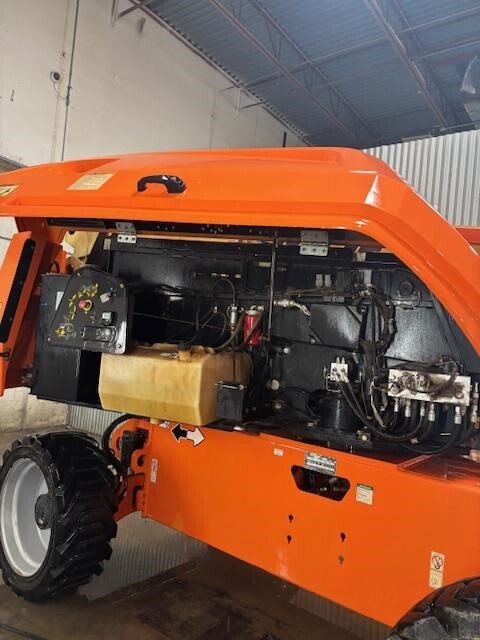 2020 JLG 660SJ-6