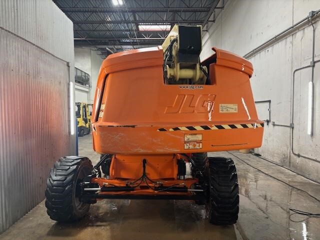 2020 JLG 600SJ-2