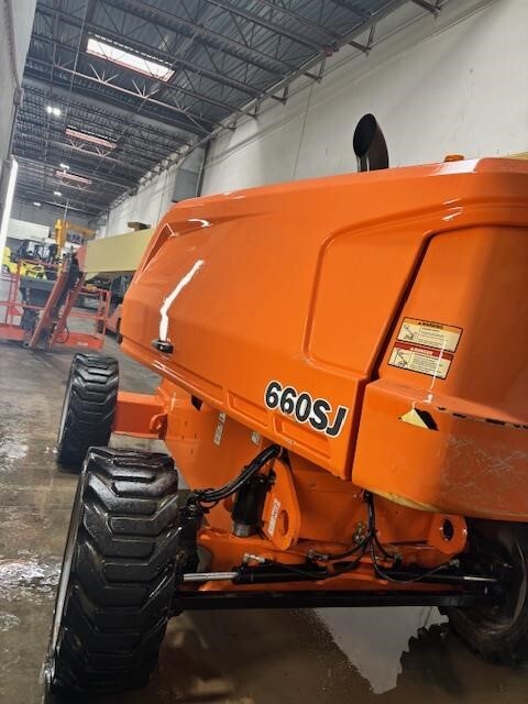2020 JLG 600SJ-3