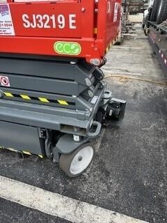 2024 Skyjack SJ3219E-19