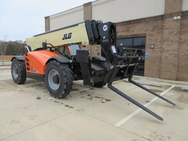 2025 JLG 1055-4