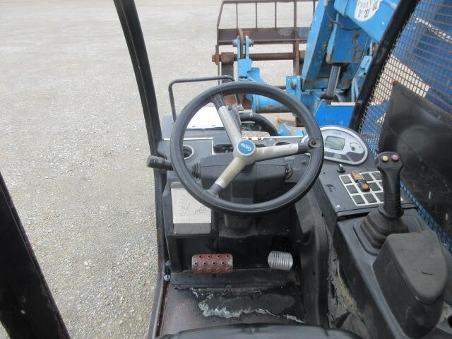 2017 Genie GTH-5519-19