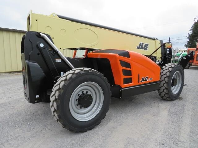 2025 JLG 1055-6