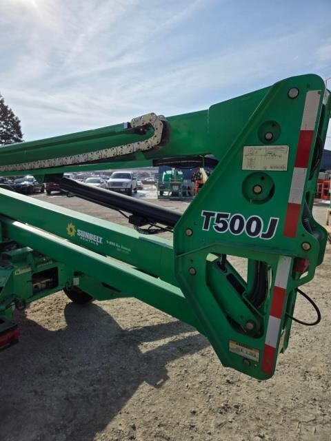 2017 JLG T500J-9