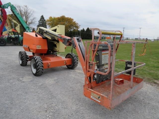 2018 JLG 340AJ-4