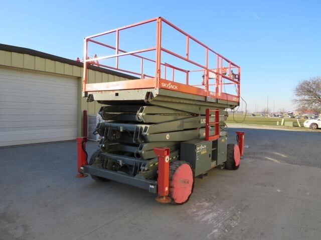 2013 Skyjack SJ9250 RT-4