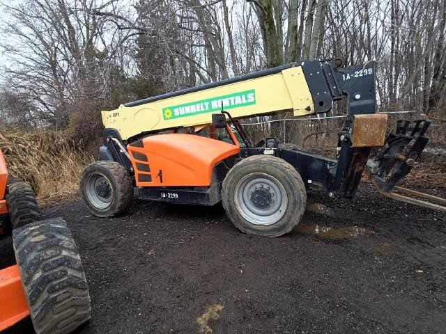 2016 JLG 1055-5