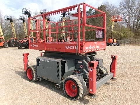 2019 Skyjack SJ-6832RT-2
