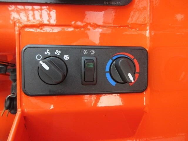 2025 SkyTrak 10054-28